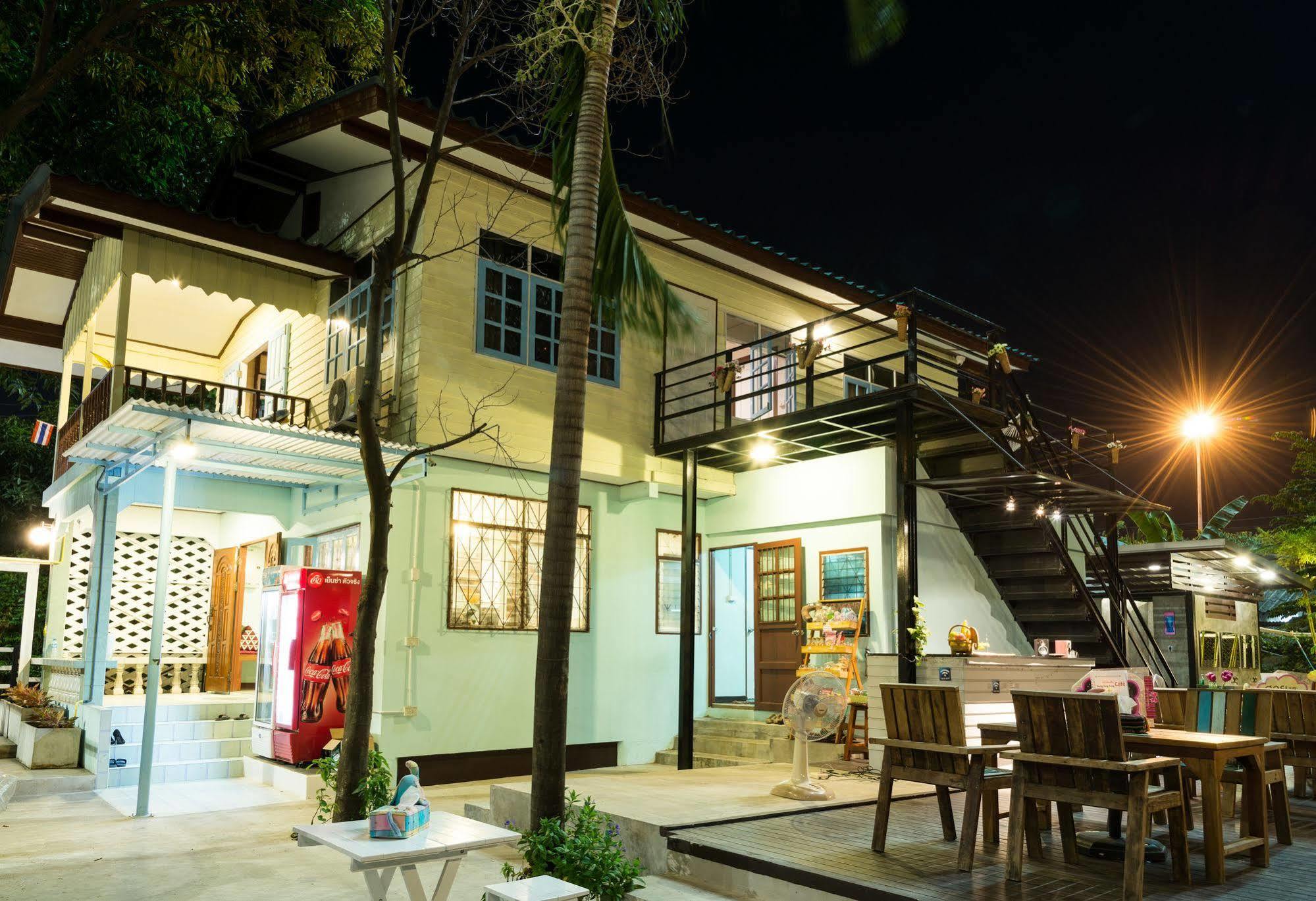 Nty Hostel Near Suvarnabhumi Airport Bangkok Bagian luar foto