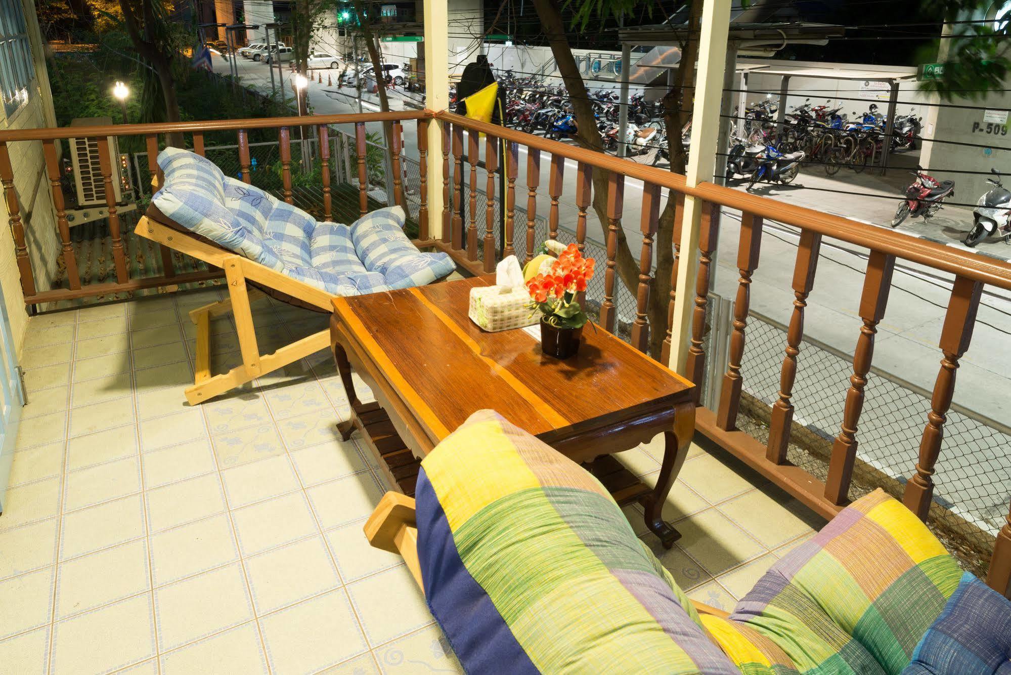 Nty Hostel Near Suvarnabhumi Airport Bangkok Bagian luar foto