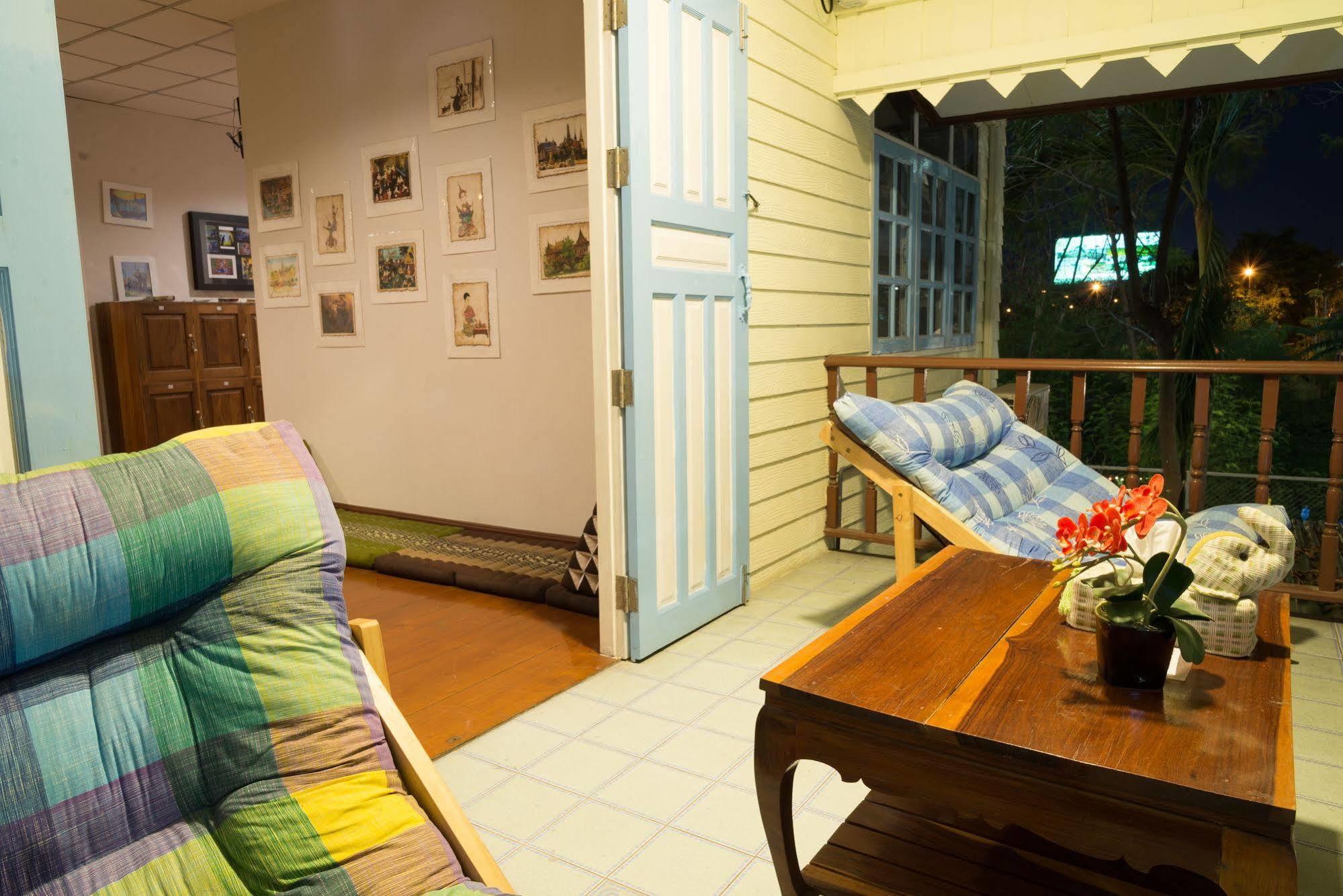 Nty Hostel Near Suvarnabhumi Airport Bangkok Bagian luar foto