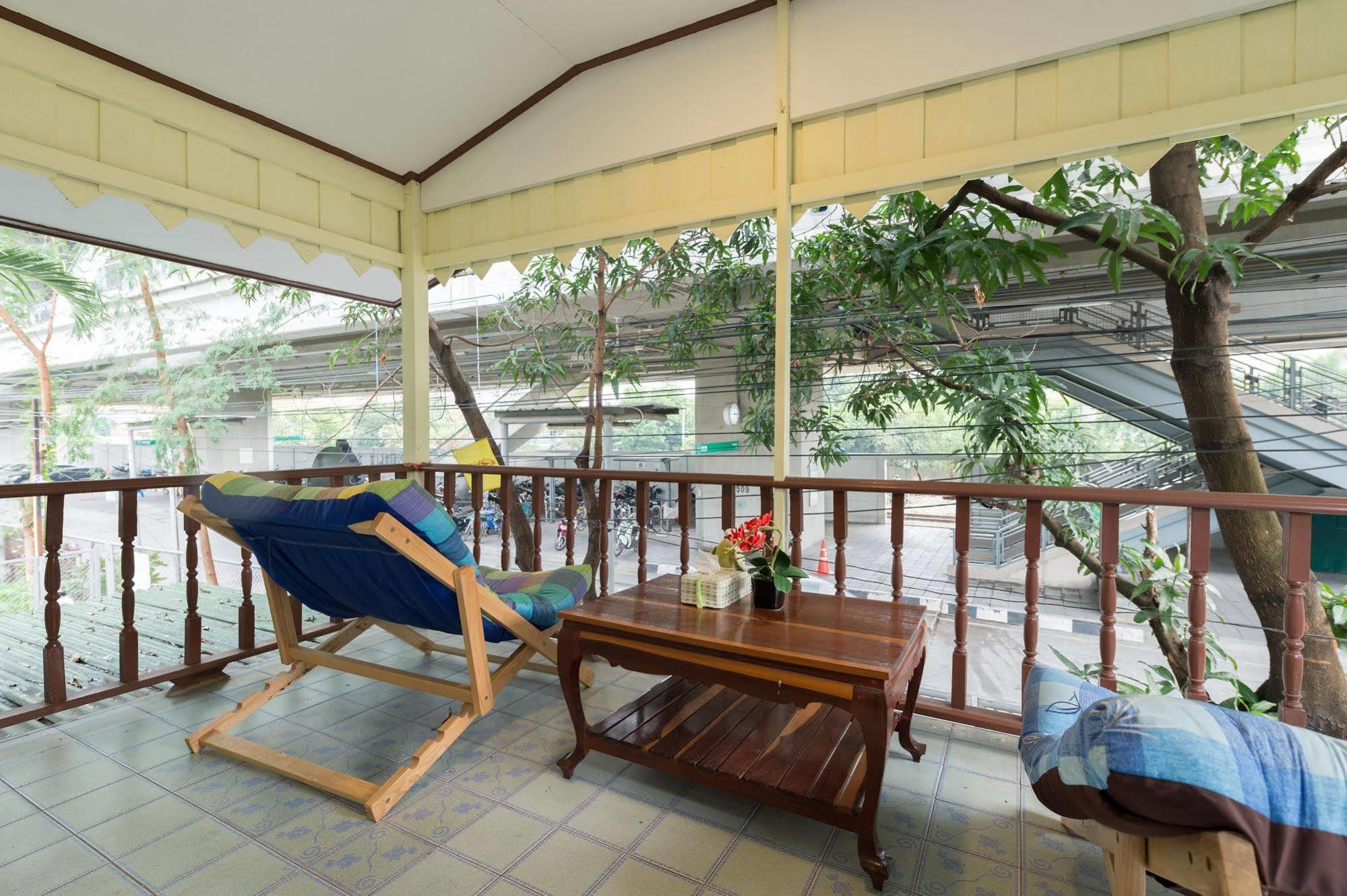 Nty Hostel Near Suvarnabhumi Airport Bangkok Bagian luar foto